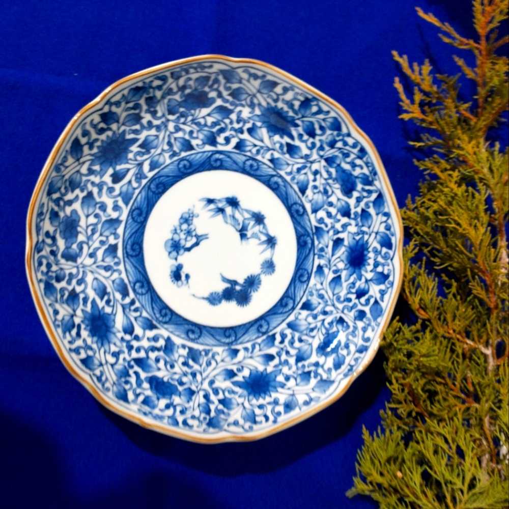 ASIAN DECOR Plate Timeless Treasure